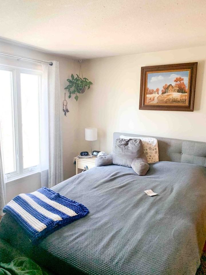 12 Webster Ct - Photo 7 of 11