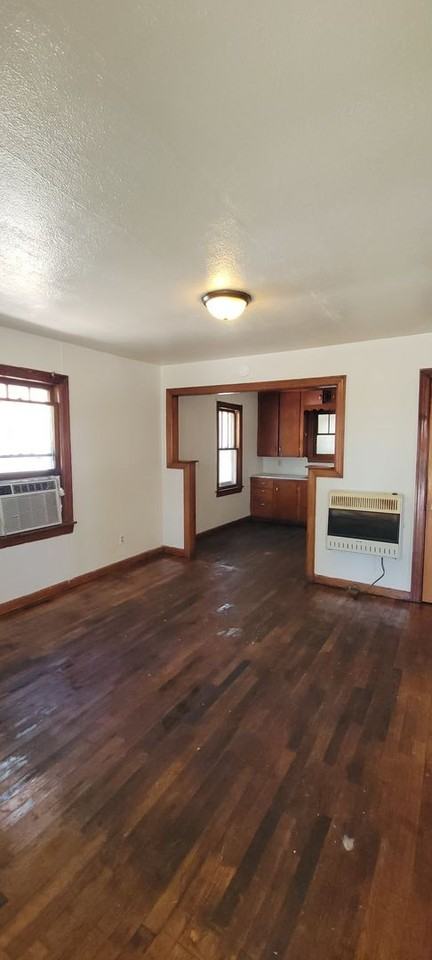 272 Cornelison St - Photo 6 of 6