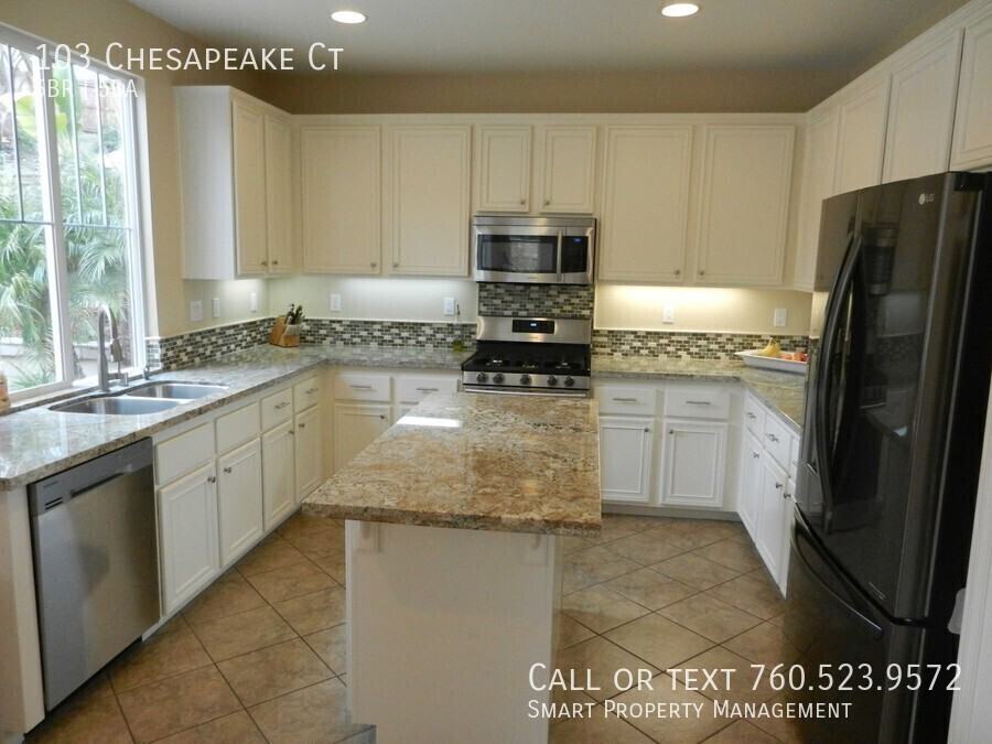 103 Chesapeake Ct - Photo 3 of 43