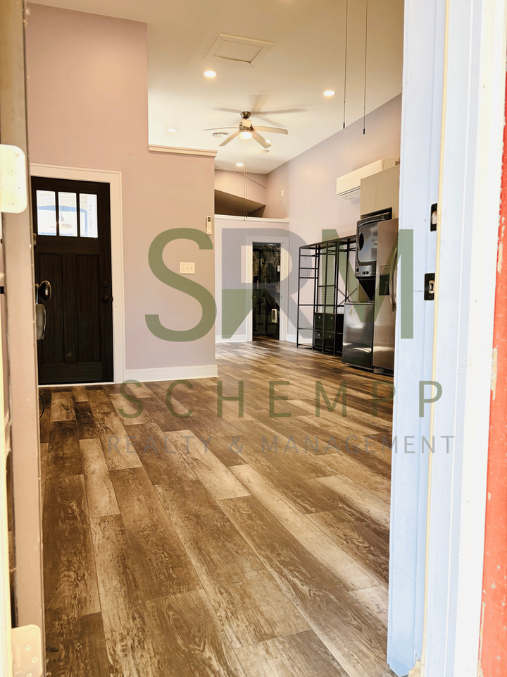 2722 Portland Ave - Photo 3 of 12