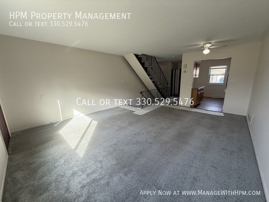 222 Northwest Ave #C - Photo 2 of 8