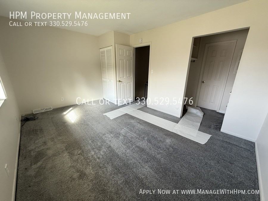 222 Northwest Ave #C - Photo 7 of 8