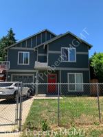 featured image of 3223 Se 122nd Ave #AB