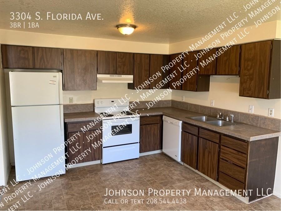 3304 S Florida Ave - Photo 2 of 10