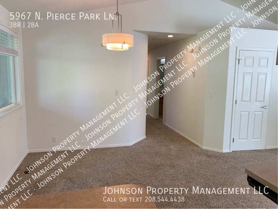 5967 N Pierce Park Ln - Photo 6 of 15