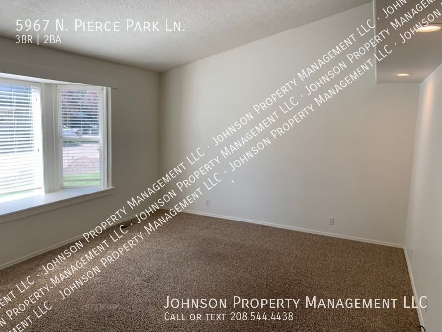 5967 N Pierce Park Ln - Photo 7 of 15