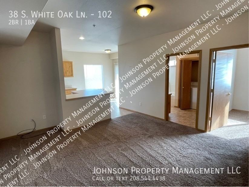 38 S White Oak Ln #102 - Photo 7 of 12