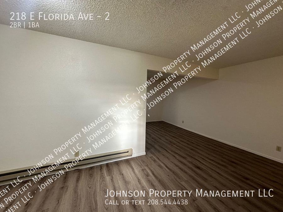 218 E Florida Ave #2 - Photo 4 of 13