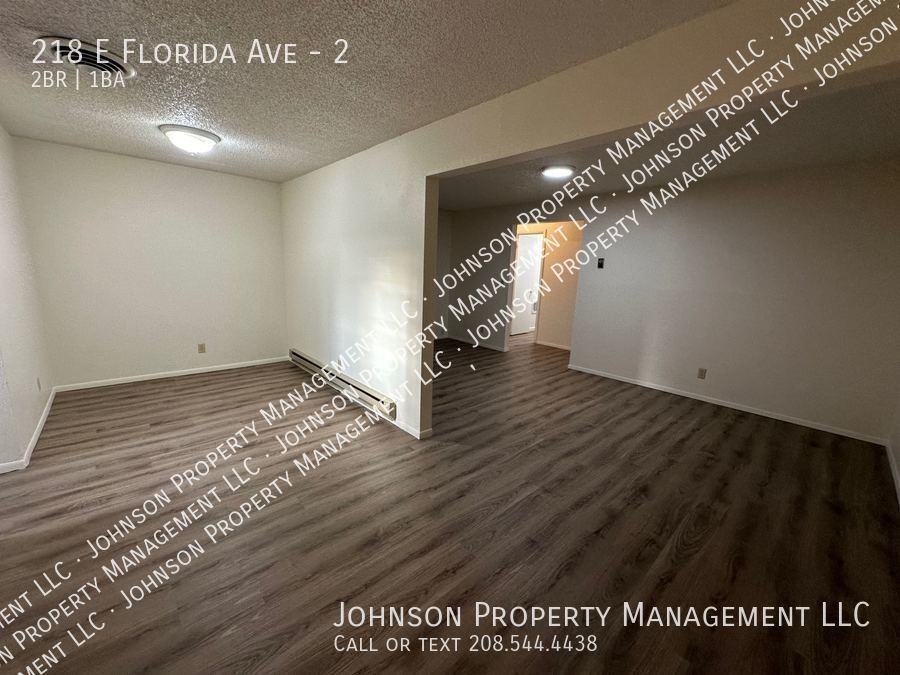 218 E Florida Ave #2 - Photo 5 of 13