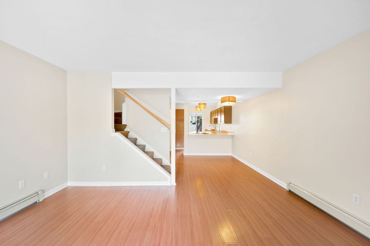 4744 Edison Ln - Photo 3 of 30