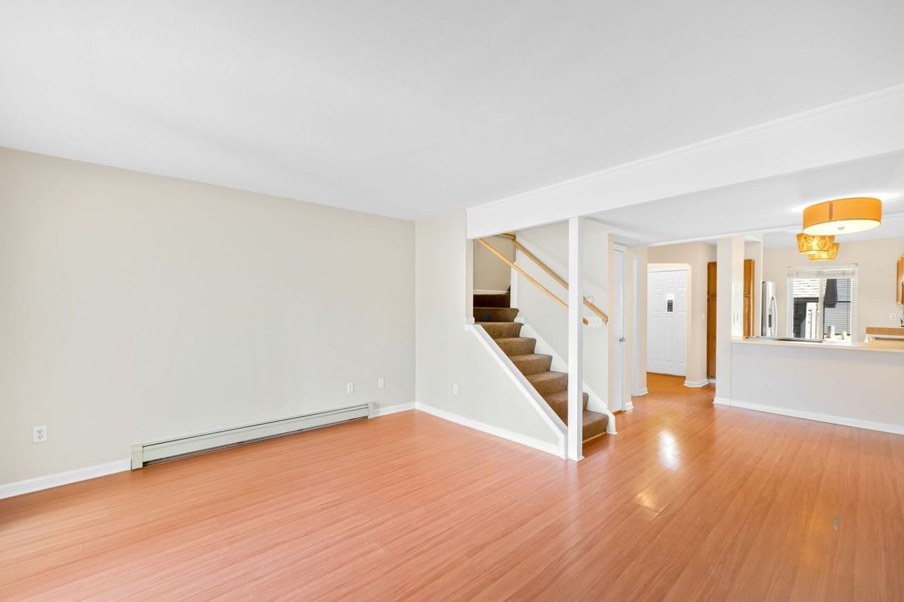 4744 Edison Ln - Photo 4 of 30