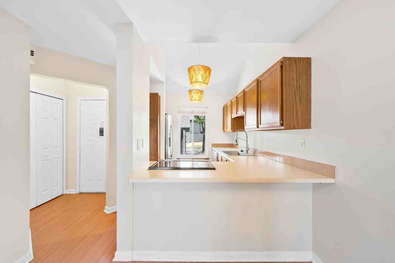 4744 Edison Ln - Photo 5 of 30