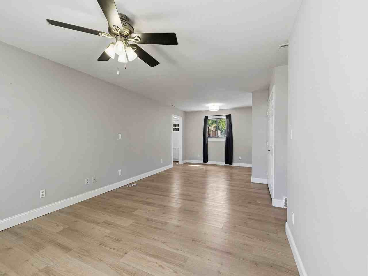 213 Rick Dr - Photo 4 of 19