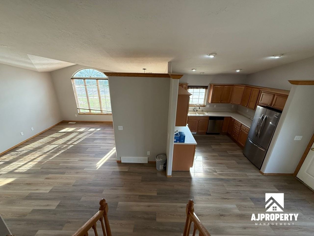 911 S Colleen Ln - Photo 6 of 23