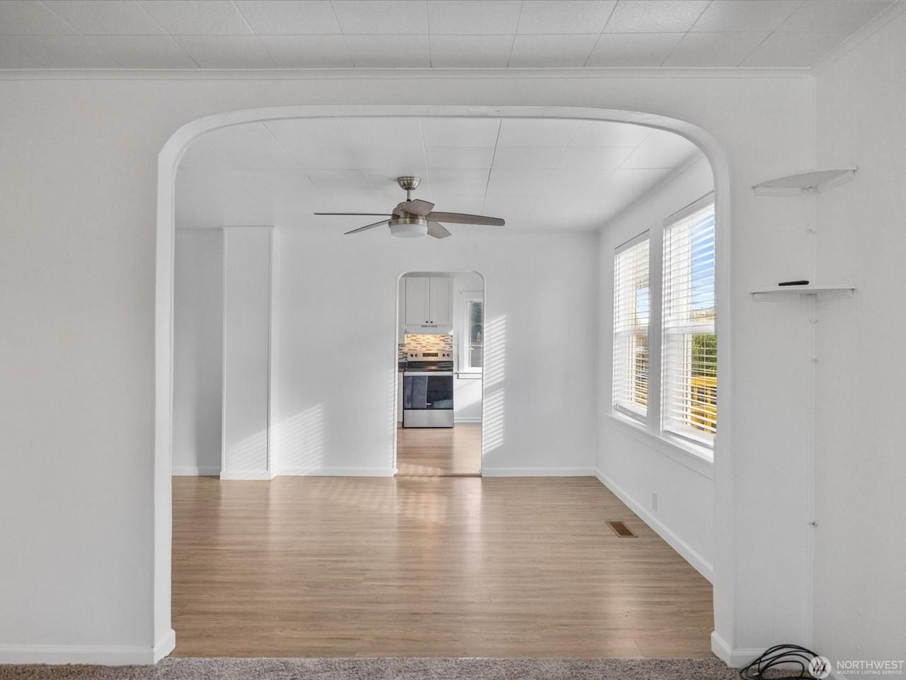 2431 Pine St #A - Photo 5 of 16