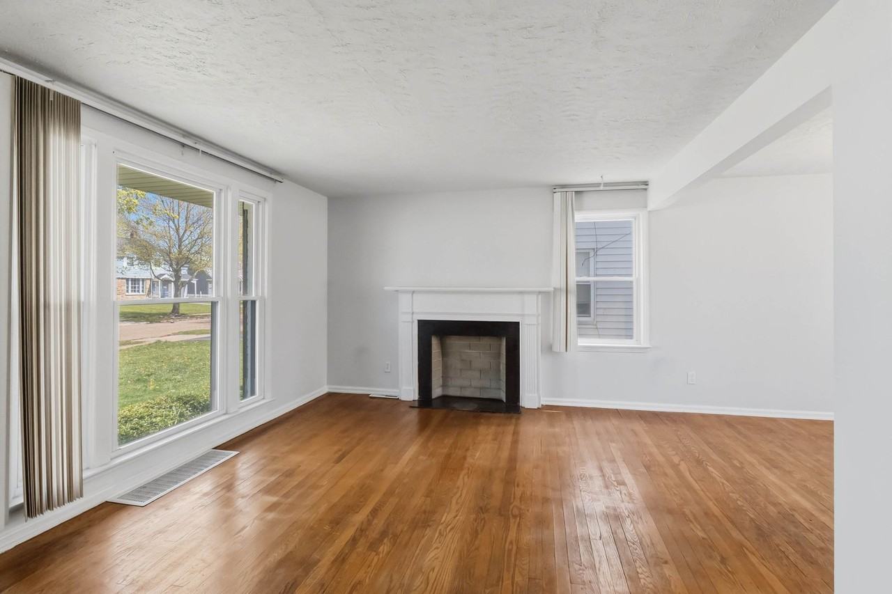 19714 Shakerwood Rd - Photo 6 of 34