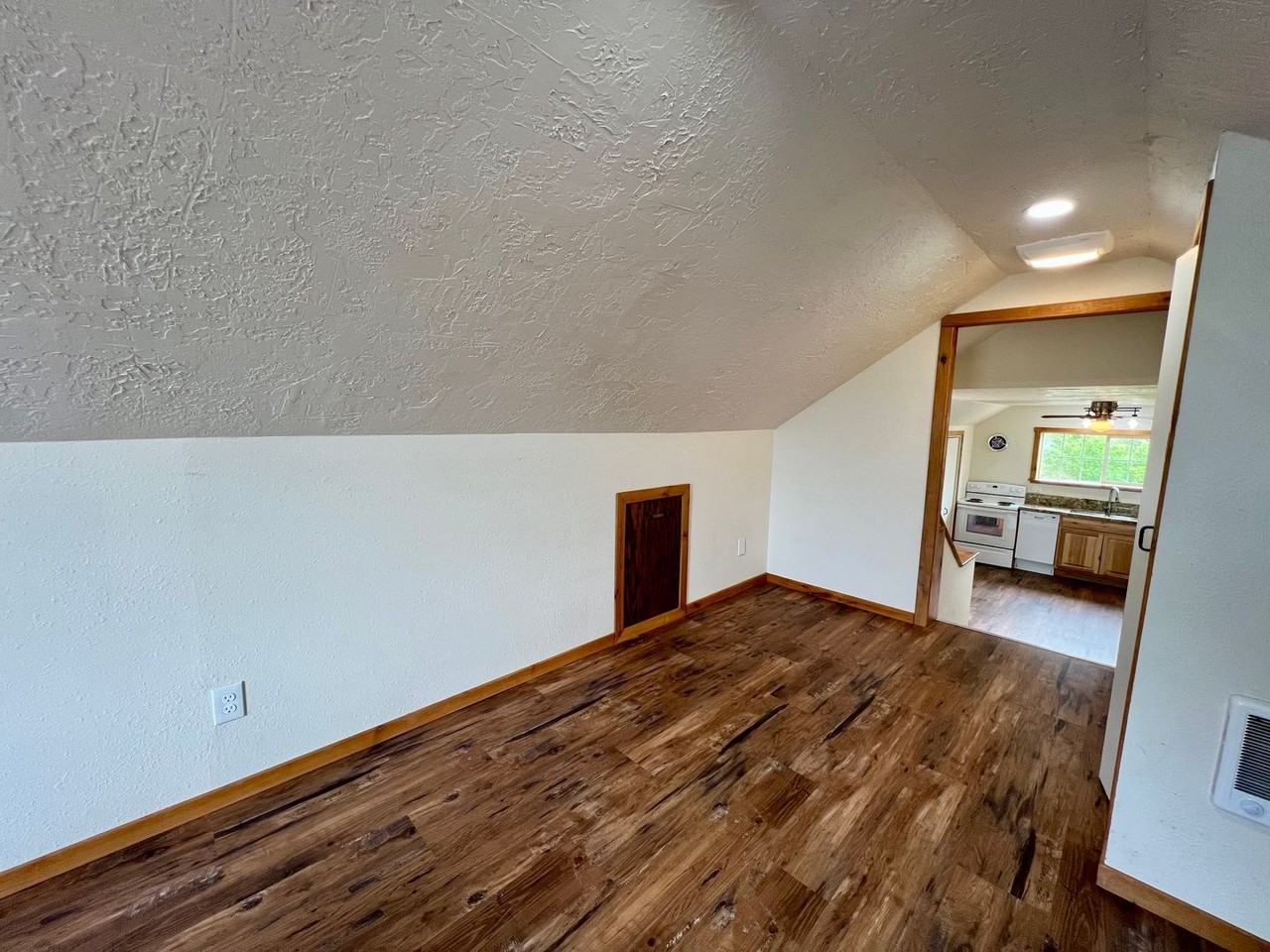 52471 Reedsford Rd - Photo 6 of 15