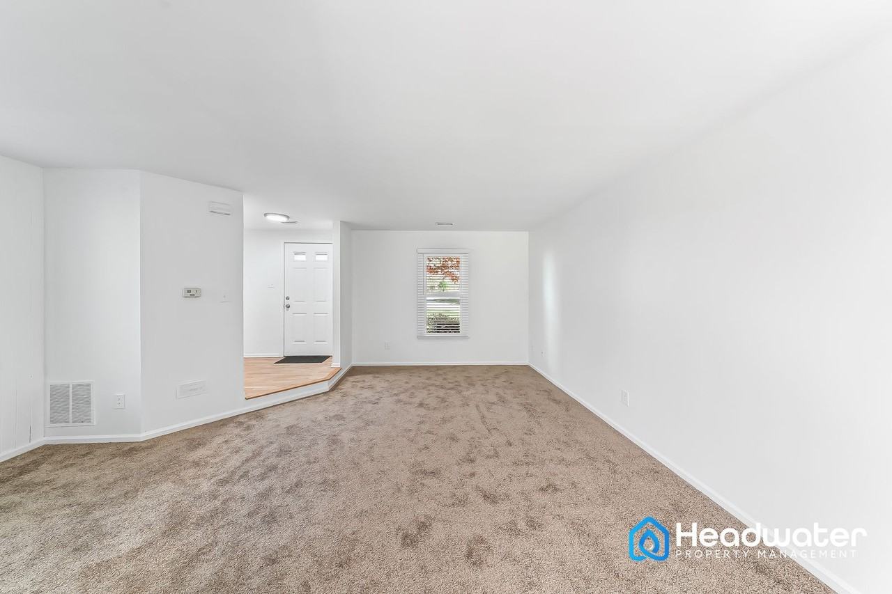 80 Muirfield Ct - Photo 2 of 31