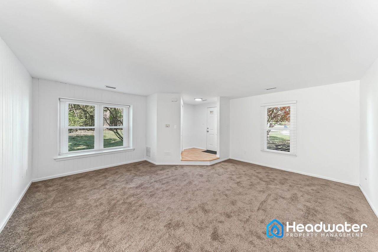 80 Muirfield Ct - Photo 5 of 31