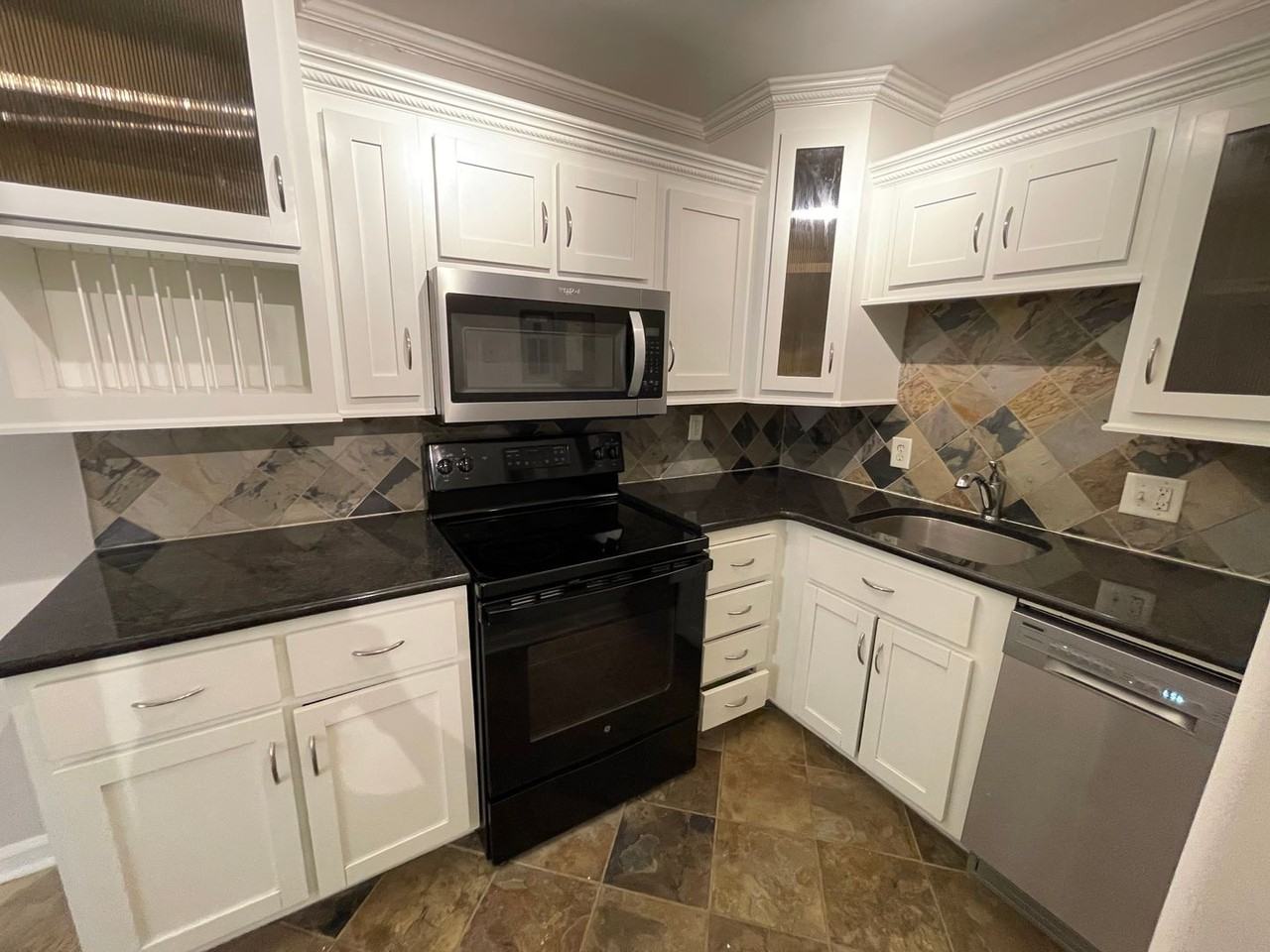 655 E Campus Rd #30 - Photo 5 of 11