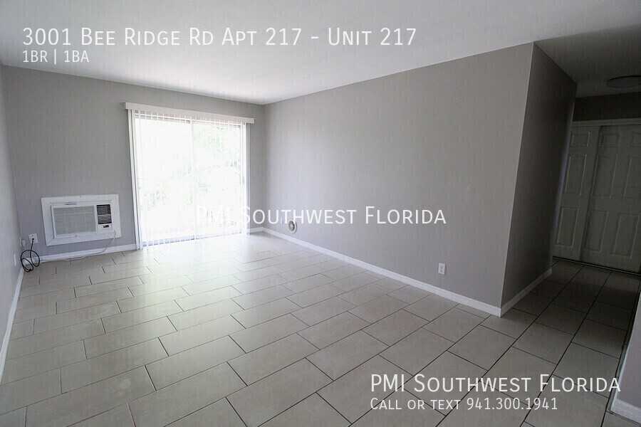 3001 Bee Ridge Rd Apt 217 #217 - Photo 7 of 22
