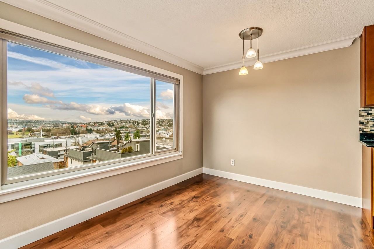 2703 Boylston Ave E #204