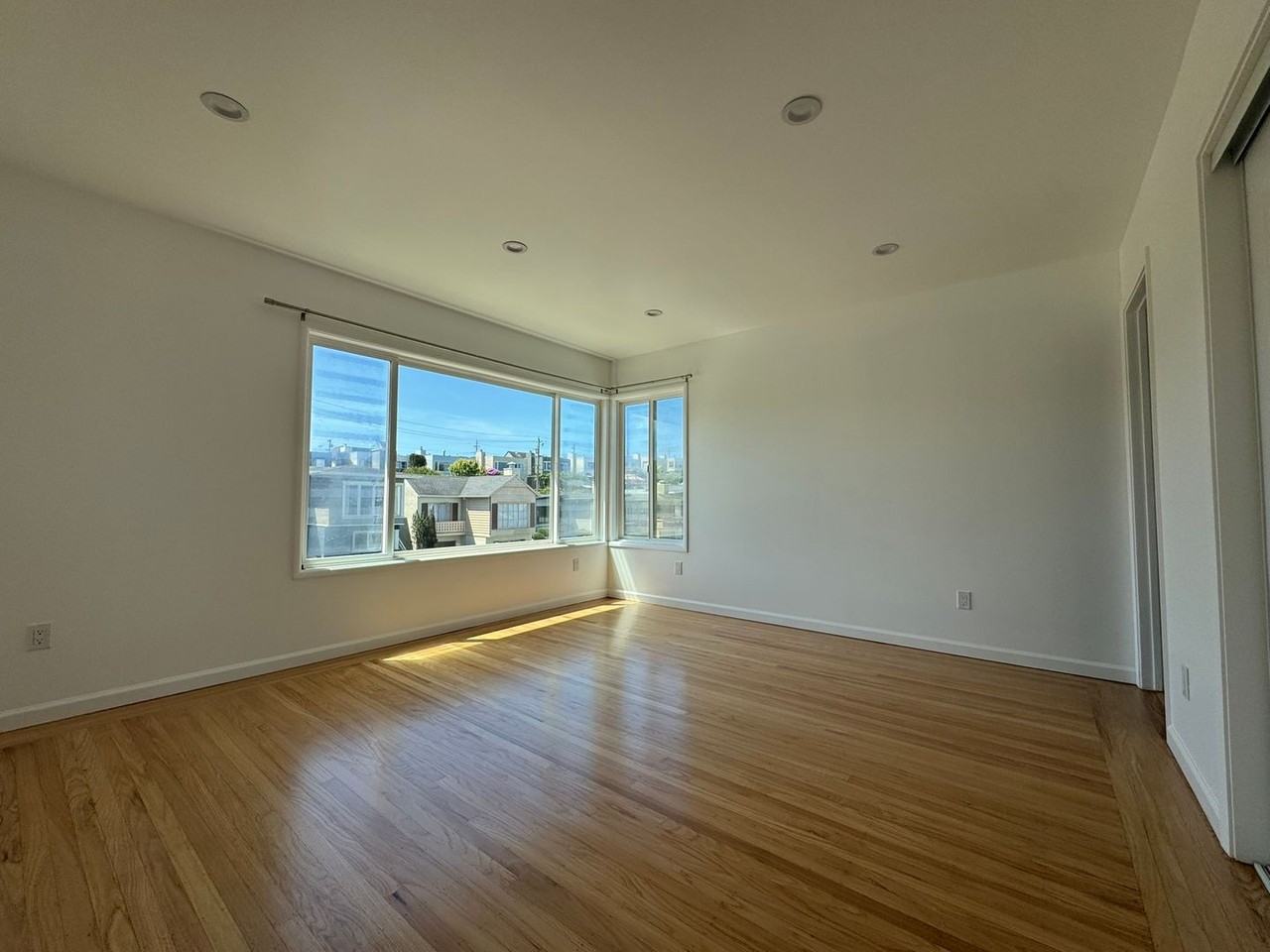 14 Ocean Grove Avenue - Photo 5 of 24