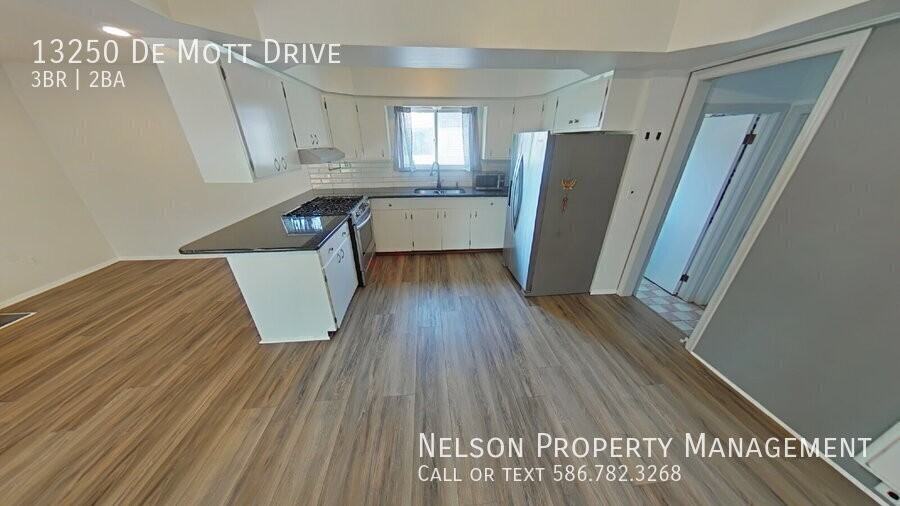 13250 De Mott Dr - Photo 3 of 12