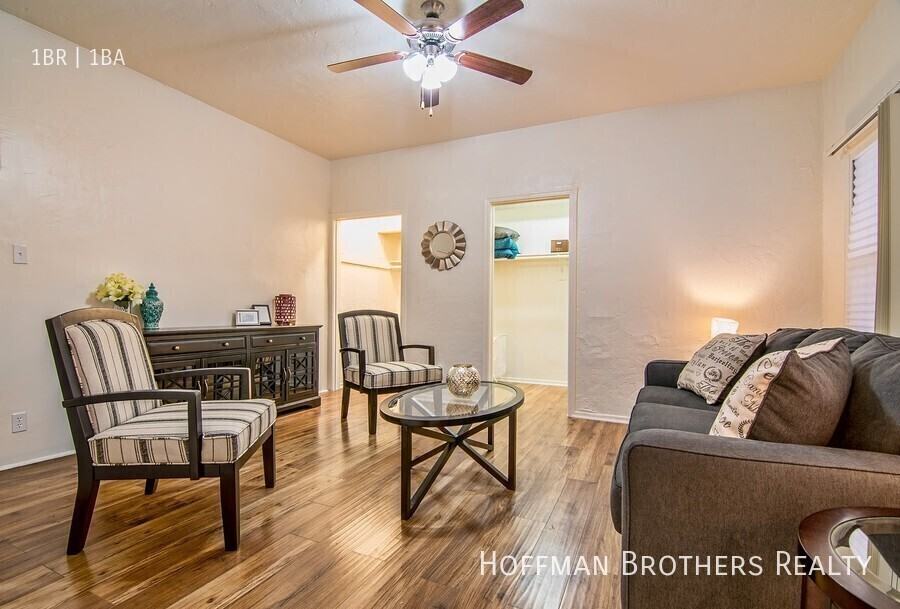 5233 Monte Vista St #402 - Photo 4 of 8