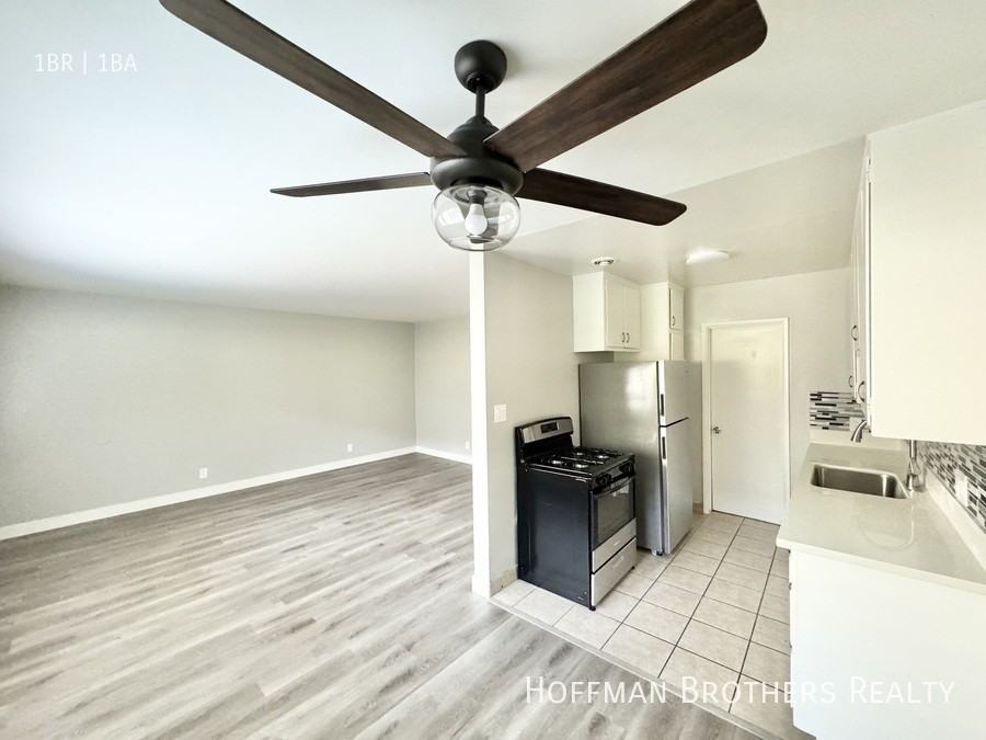 1425 E Appleton St #6 - Photo 2 of 9
