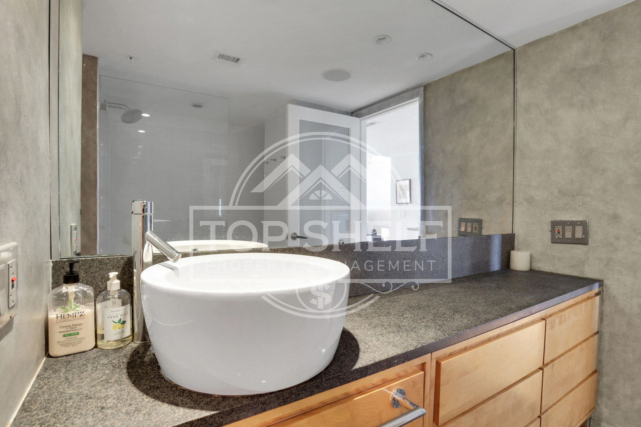 199 14th St Ne #1512 - Photo 4 of 29