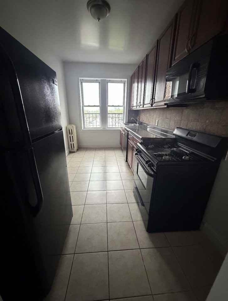 1204 John F Kennedy Blvd #42 - Photo 2 of 11