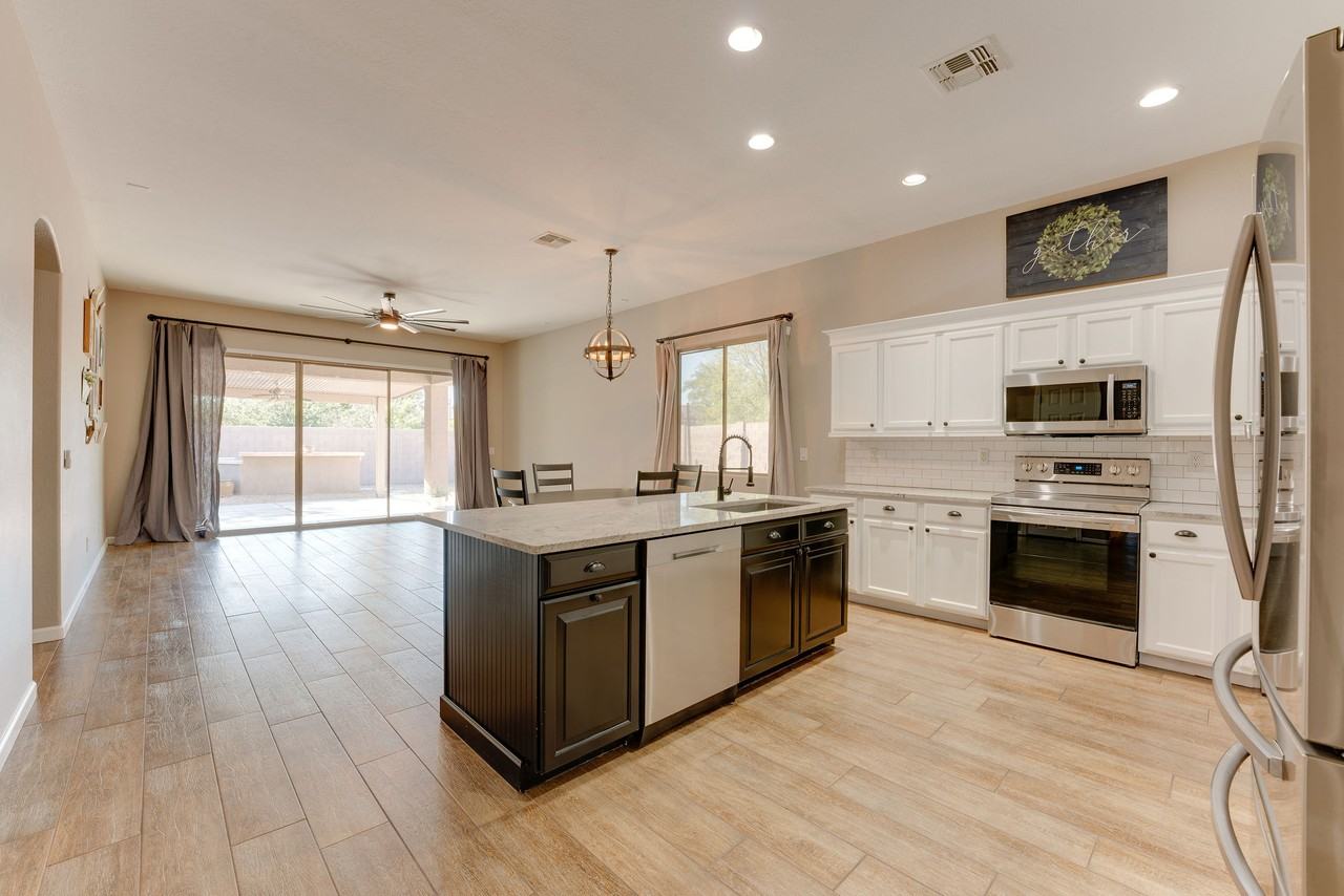 2118 S Esmeralda #NA - Photo 3 of 14