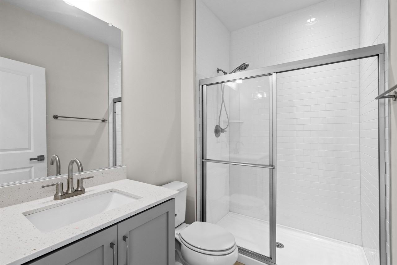 4837 Vista Green Ln - Photo 4 of 20