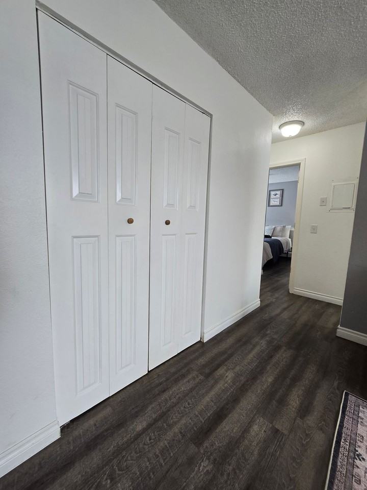 3419 Murphy Cir #4 - Photo 5 of 30