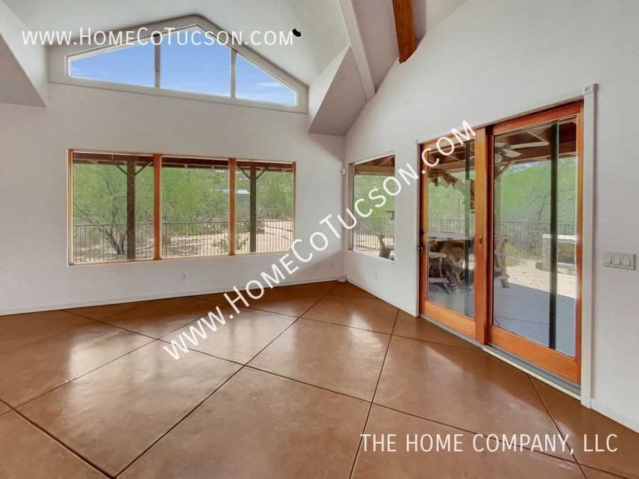 12235 E Horsehead Rd - Photo 5 of 50