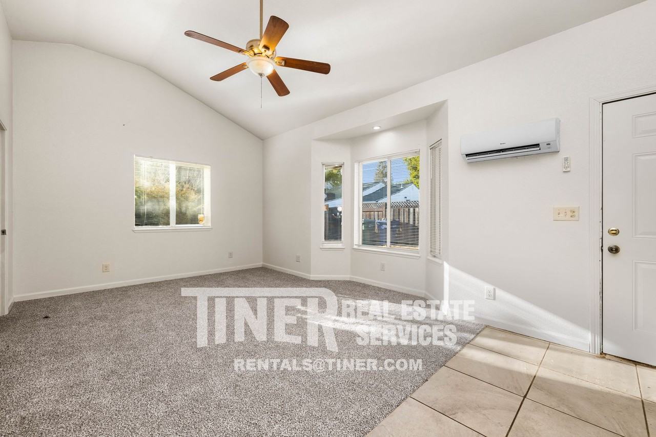 9304 Orangevale Ave - Photo 2 of 21