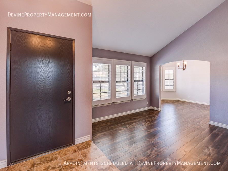 7758 Alta Cuesta Dr - Photo 4 of 24