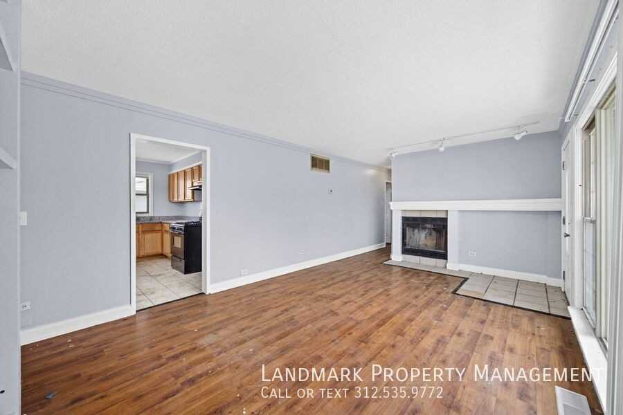 336 Waldmann Dr - Photo 4 of 20