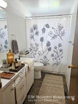 918 Nw 4th St #B - Photo 1 of 1