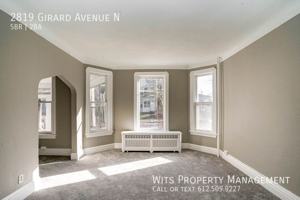 featured image of 2819 Girard Ave N