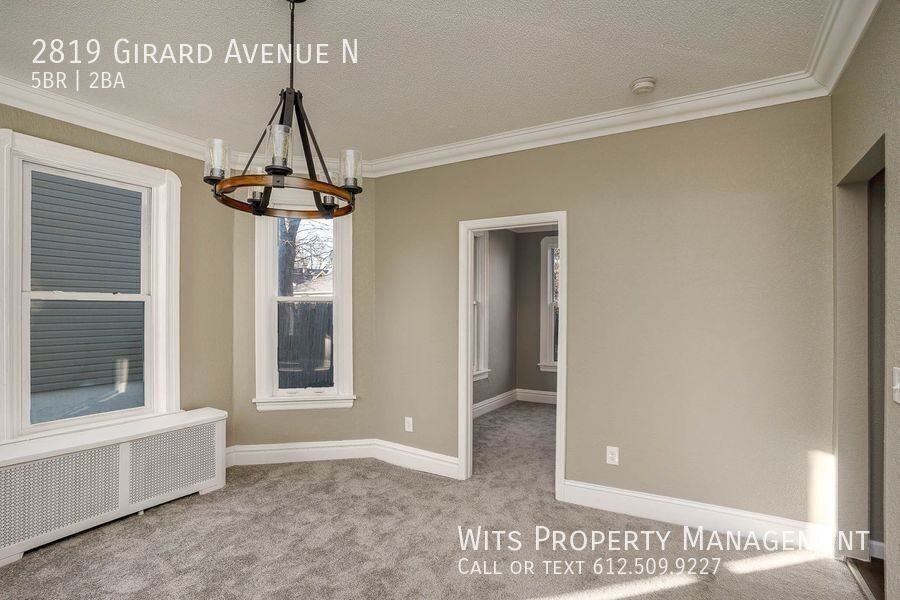 2819 Girard Ave N - Photo 6 of 24