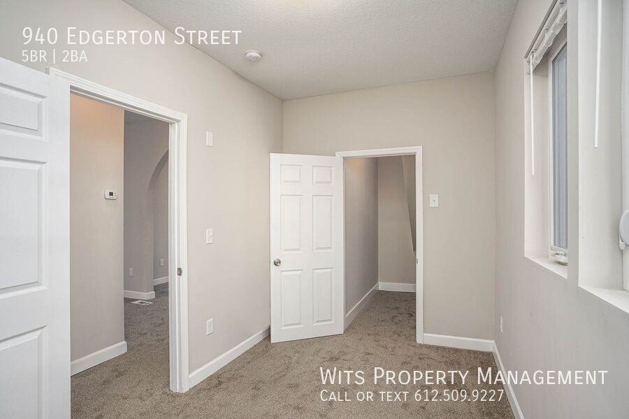 940 Edgerton St - Photo 6 of 27