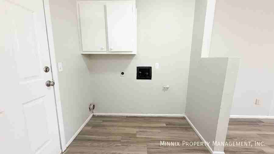 2302 W 16th St #A - Photo 7 of 13