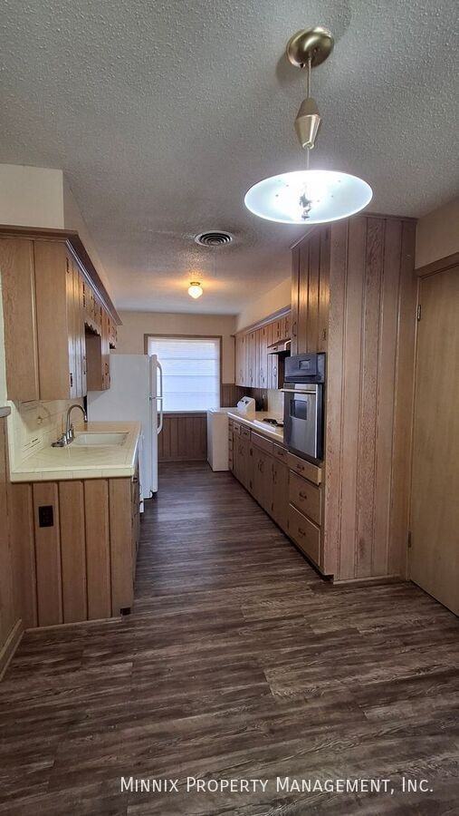 4222 Sw 2nd Ave #C - Photo 6 of 32