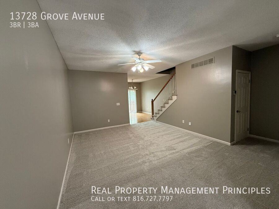 13728 Grove Ave - Photo 2 of 16