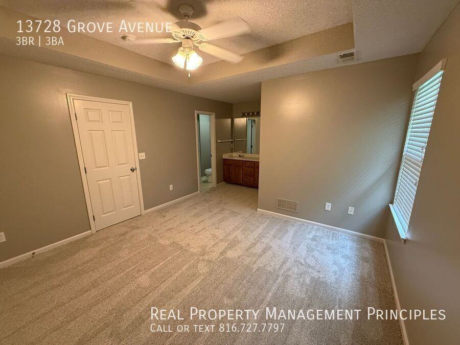 13728 Grove Ave - Photo 7 of 16