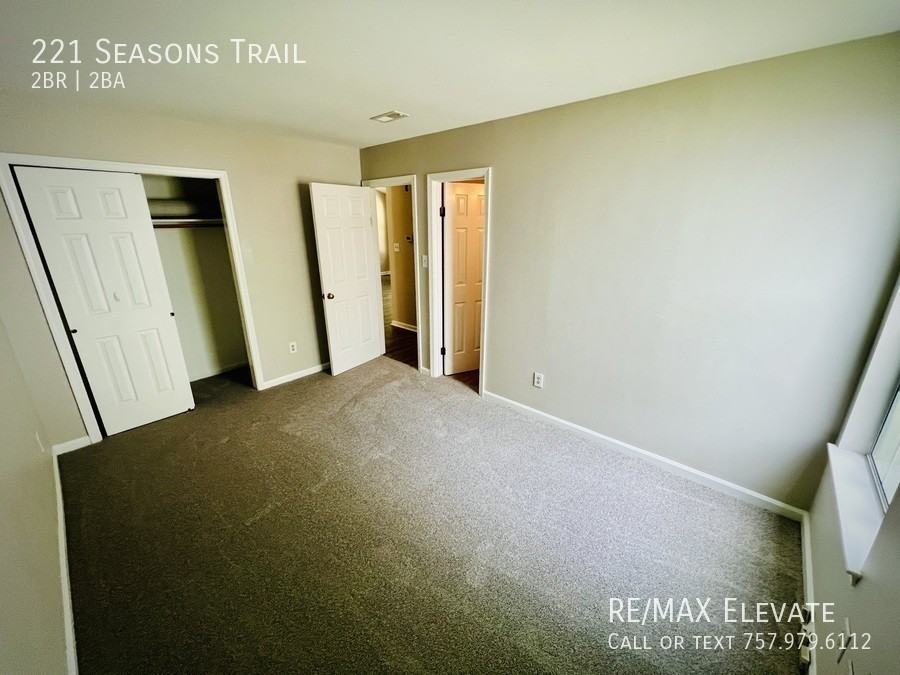 221 Seasons Trl - Photo 7 of 9