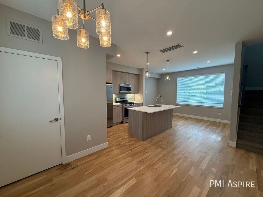 5155 W 10th Ave #5155 - Photo 2 of 7