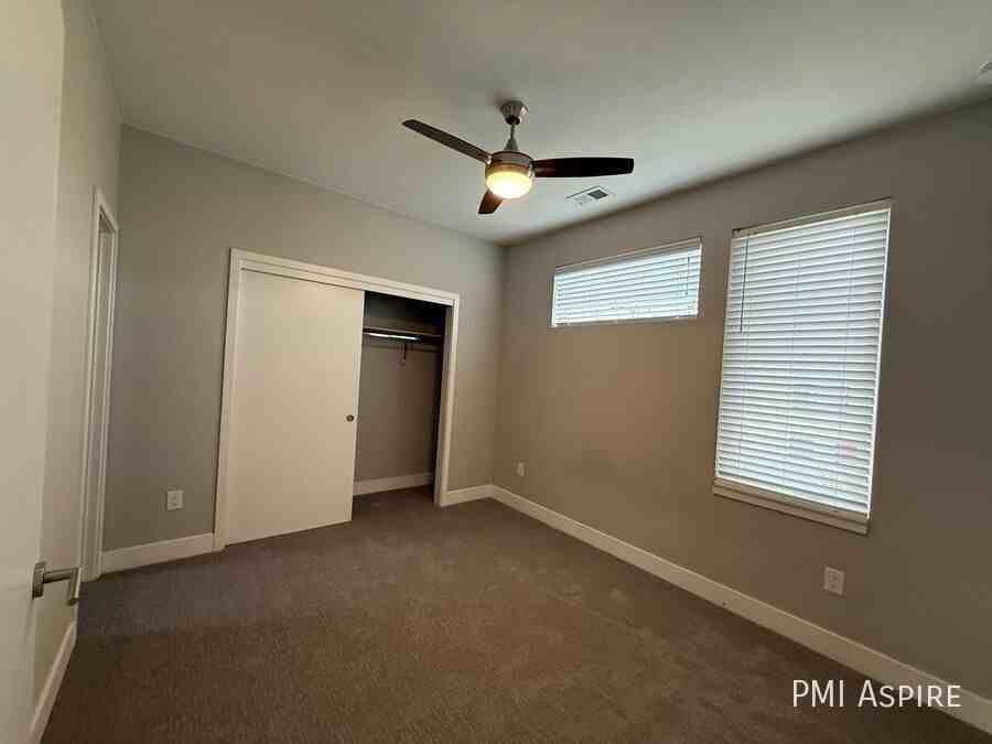 5155 W 10th Ave #5155 - Photo 3 of 7